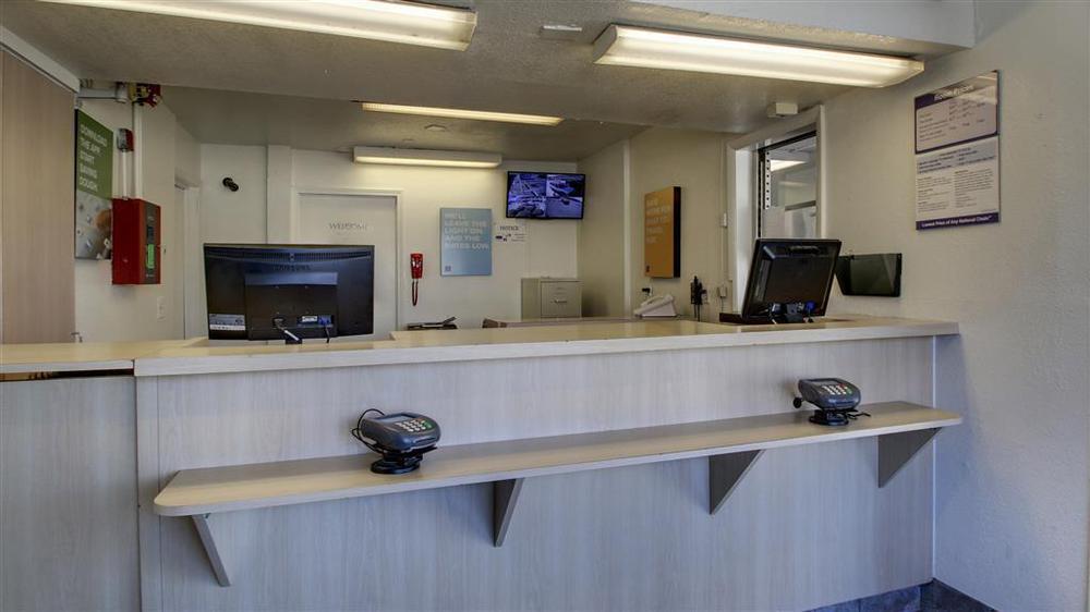 Motel 6 - Oklahoma City Airport Интериор снимка